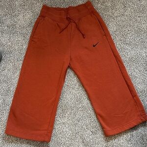 Nike Womens Burnt Orange Capri